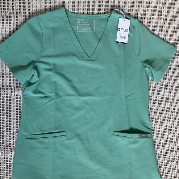 FIGS NWT Jade Color Set in Small: Casma 3-Pocket Top and Yola Skinny Scub Pants - Picture 2 of 3